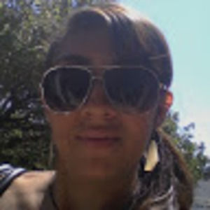 Meet your Posher, Leticia